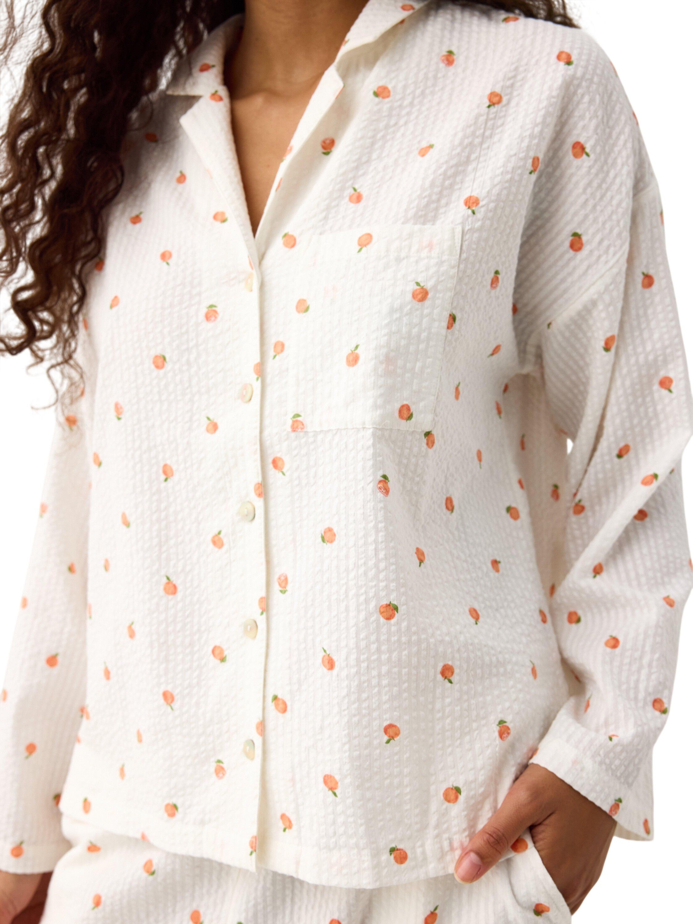 Pyjama shirt in seersucker with lon