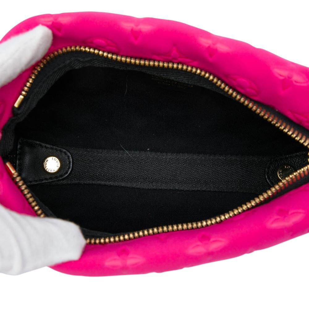 Louis Vuitton Clutch