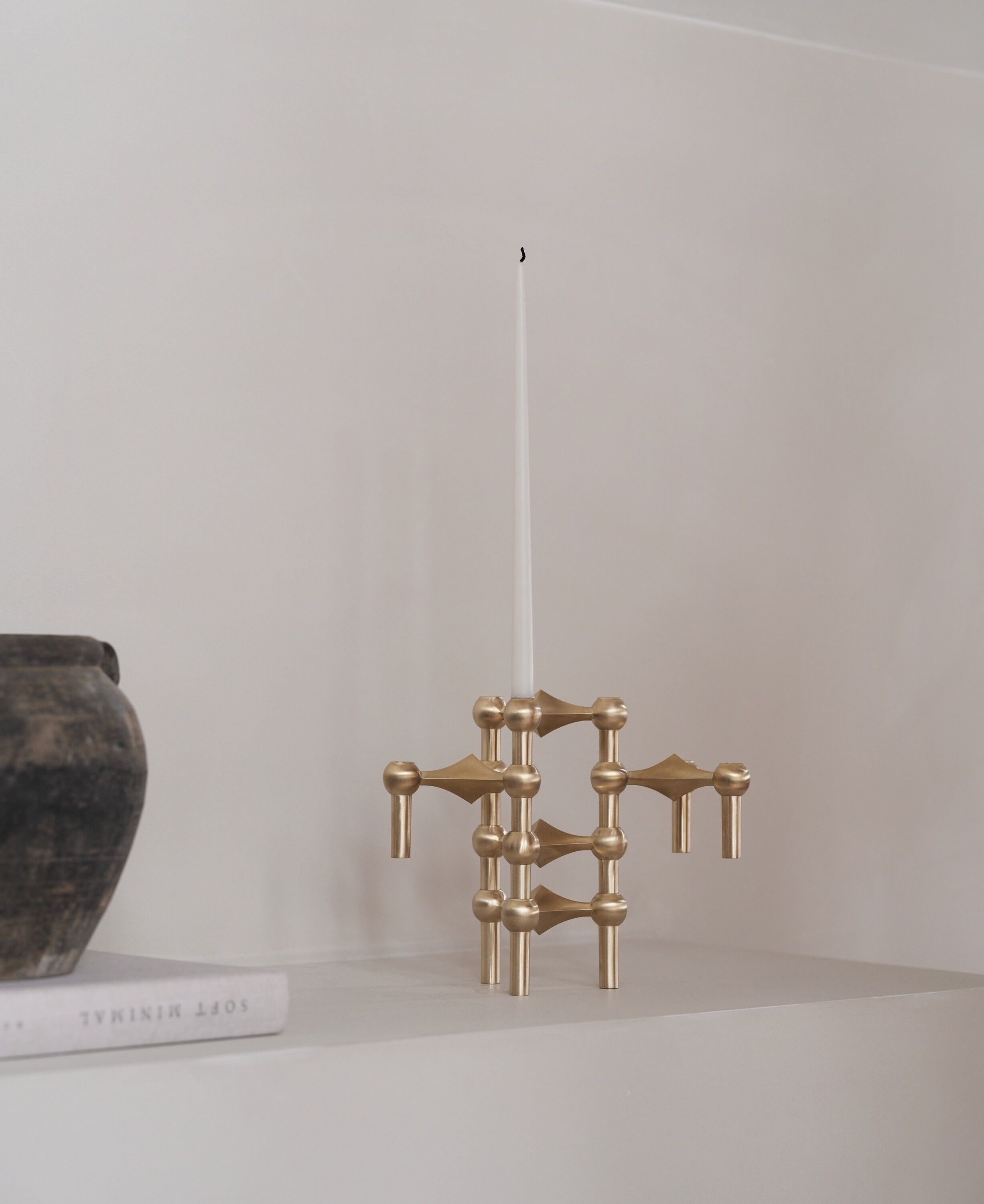 Nagel candle holder - brushed brass