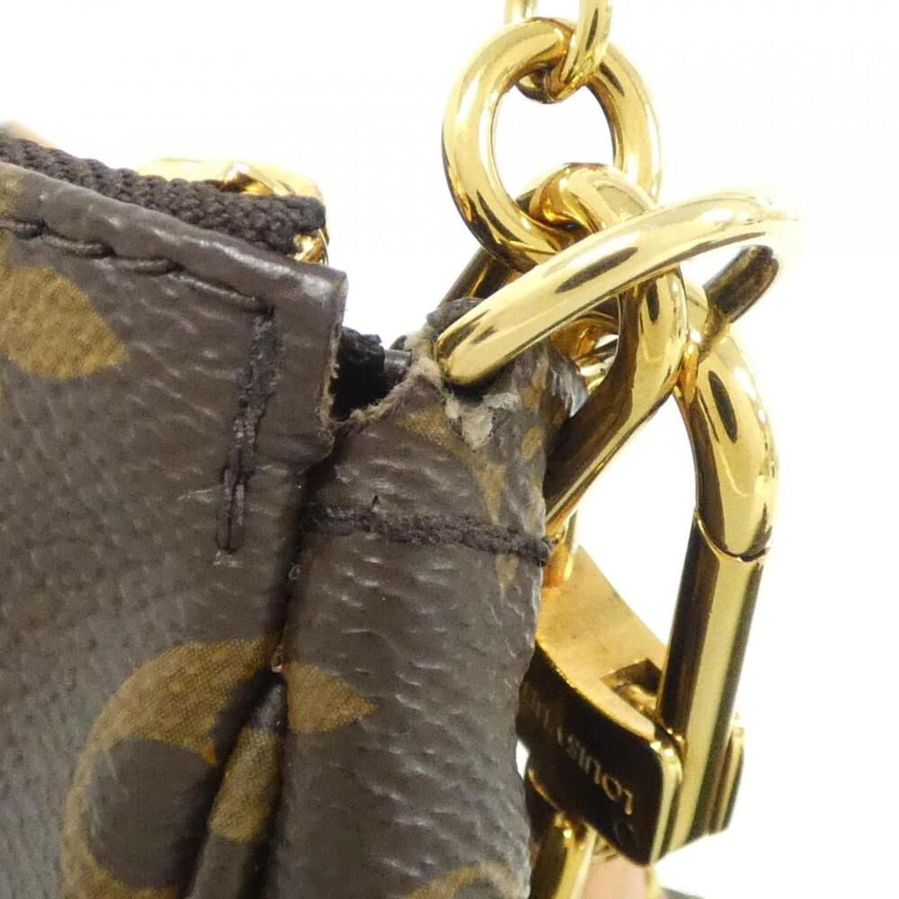 Louis Vuitton Pochette Accessoires