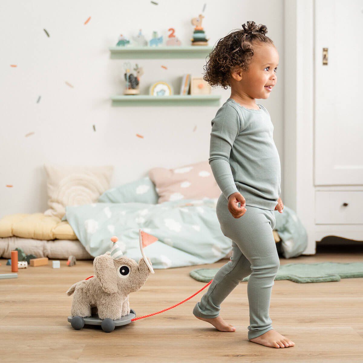 2-i-1 tr&aelig;kdyr Elphee Sand