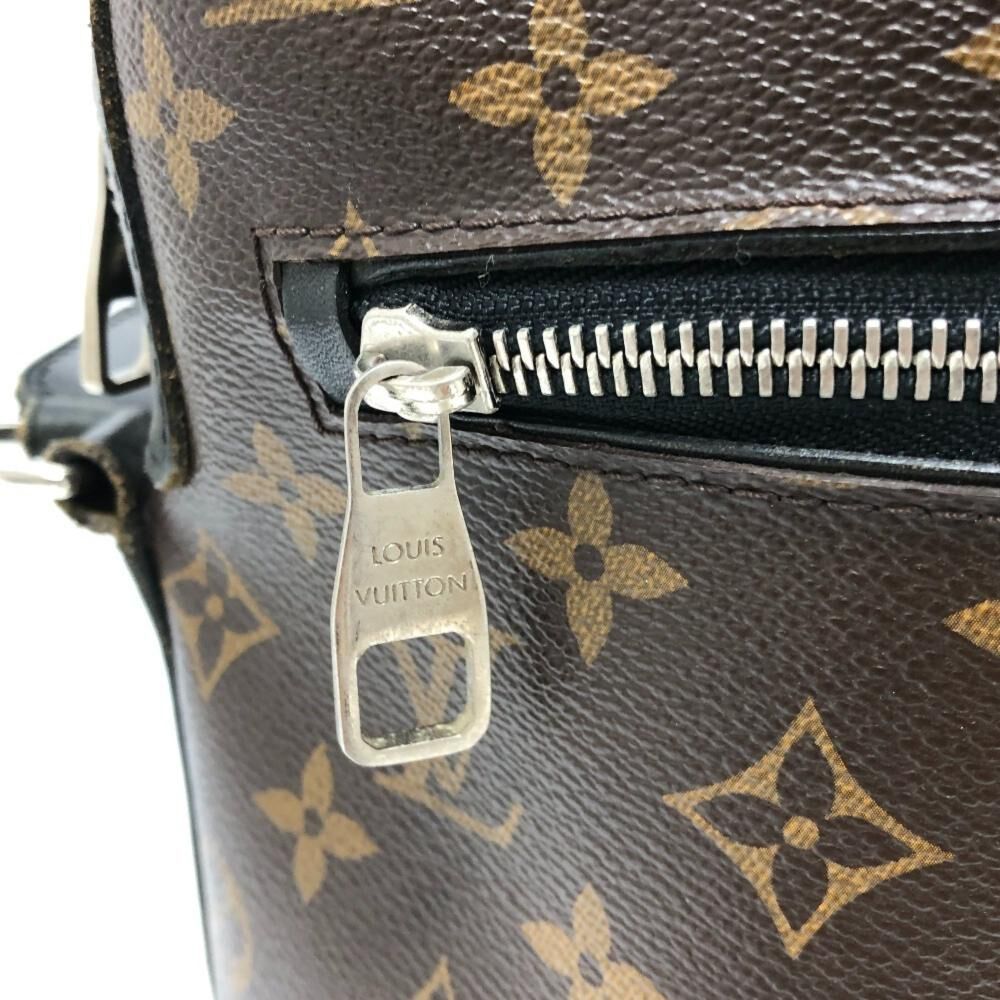 Louis Vuitton Crossbody Bag