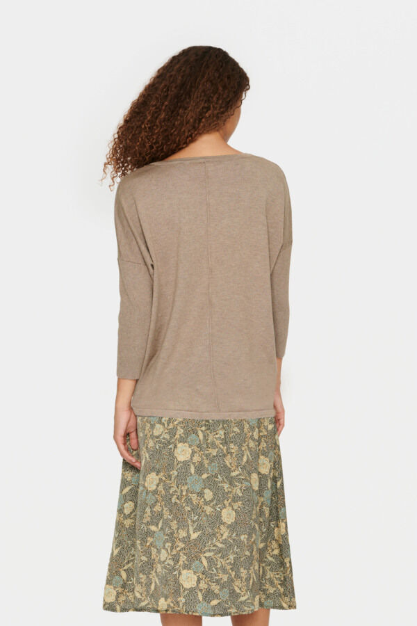 A2561, MilaSZ R-Neck Pullover