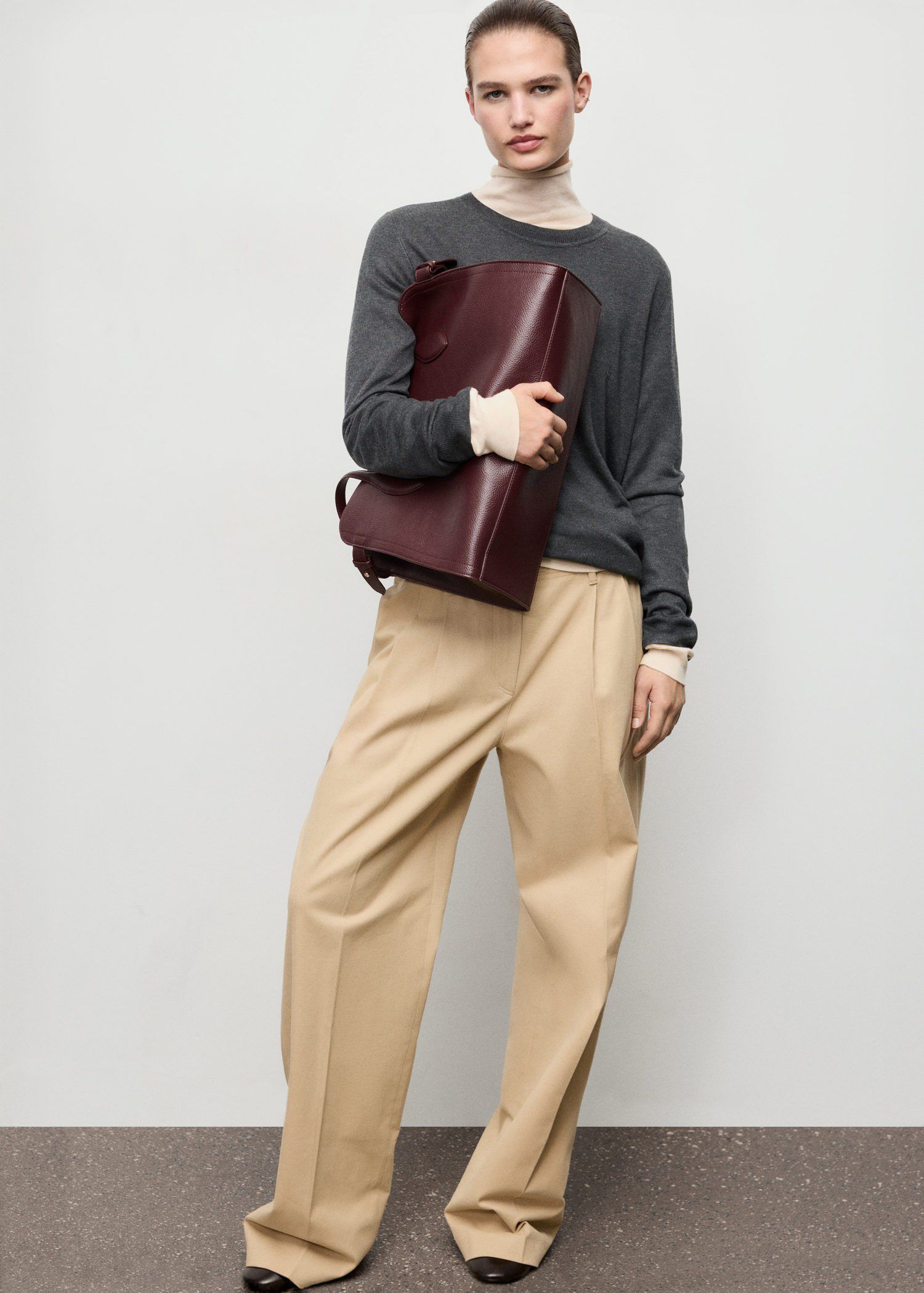 Fine-knit crew-neck sweater