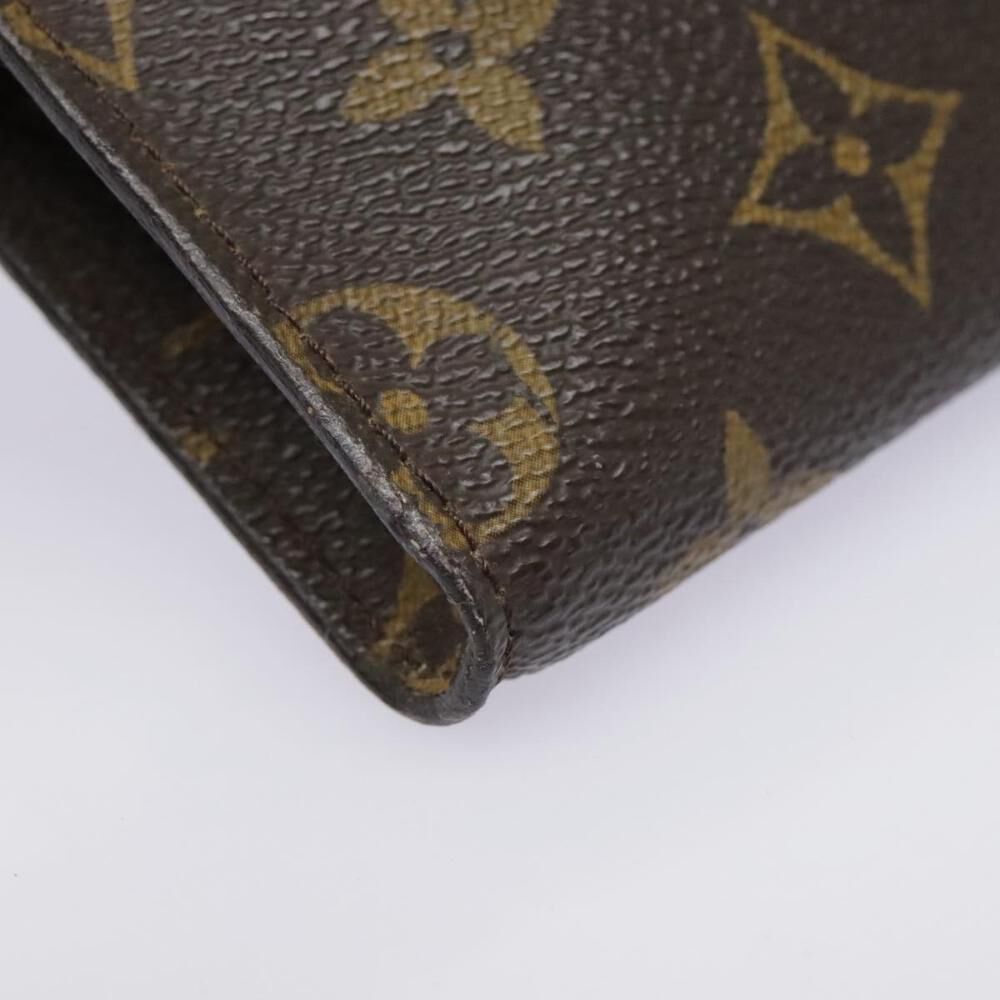 Louis Vuitton Pouch