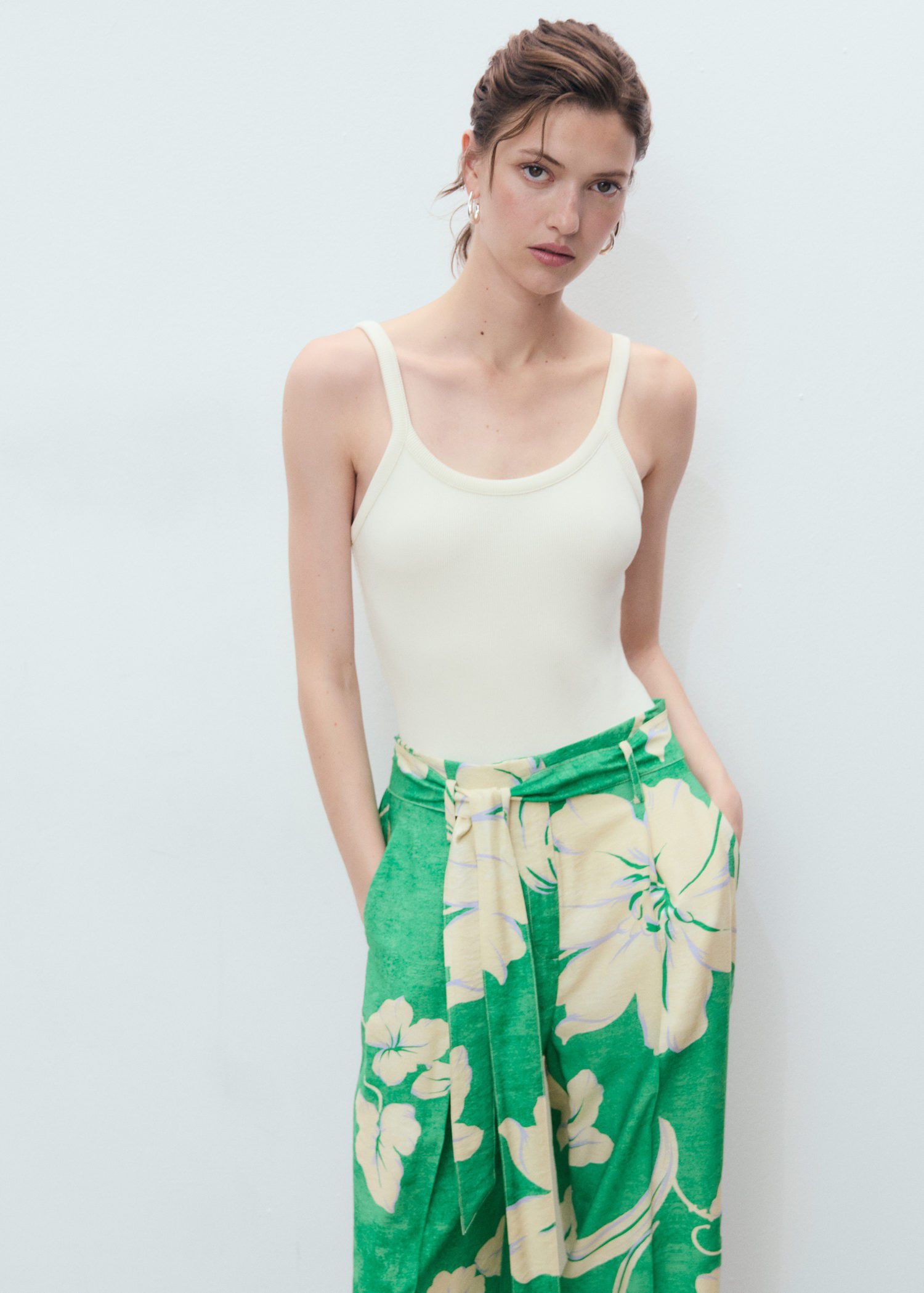 Printed trousers with belt