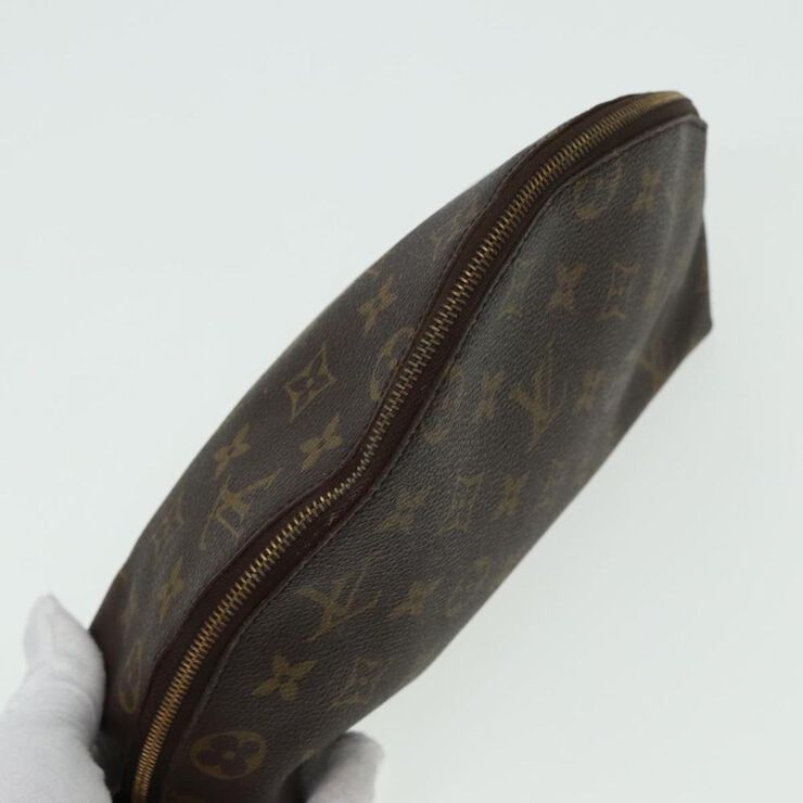 Louis Vuitton Pouch