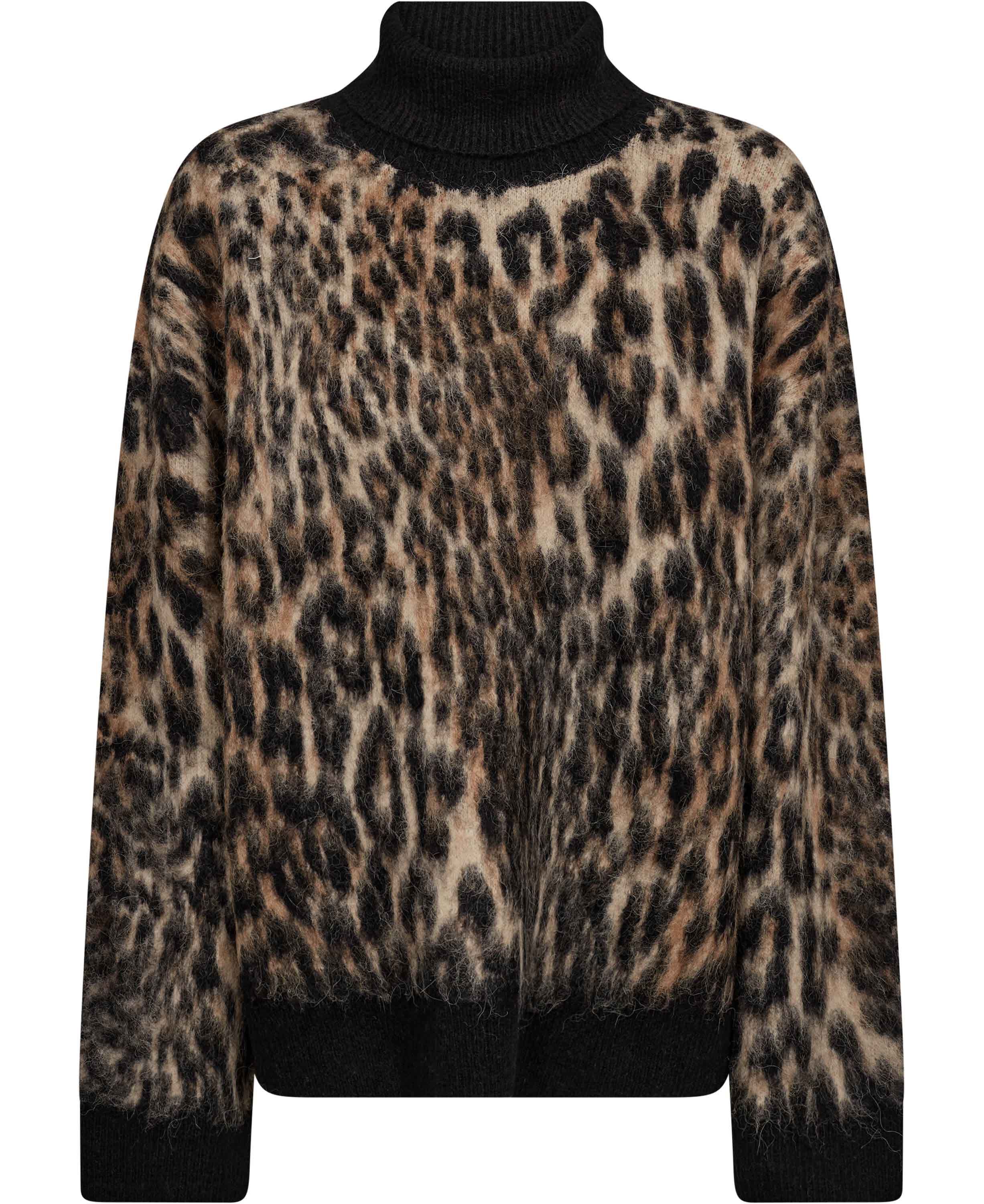 Soft Wool Leo Oversized Turtleneck