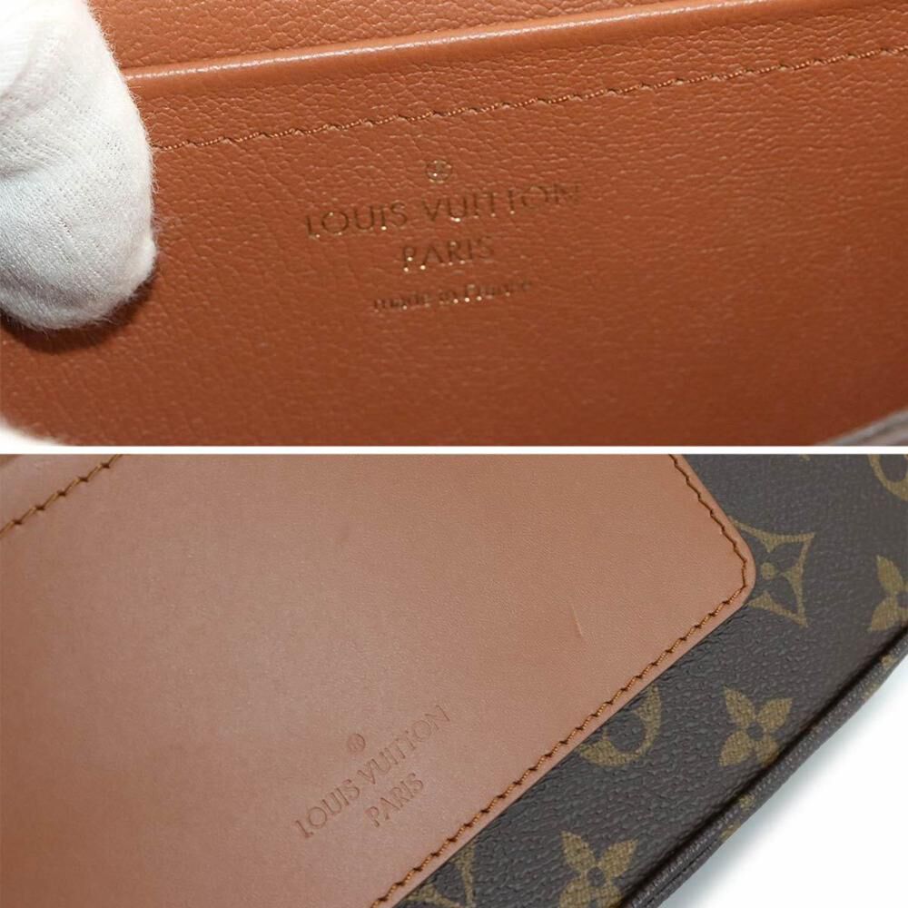 Louis Vuitton Shoulder Bags