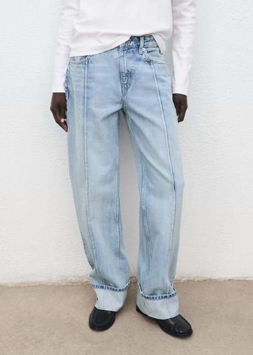 JEANS. -- PAULA