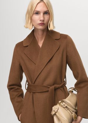Wool coat with handmade belt