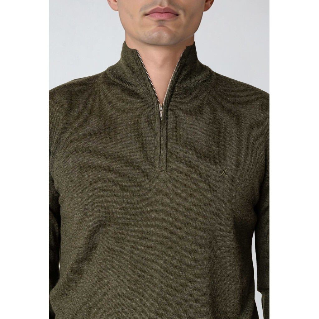 Merino Half Zip