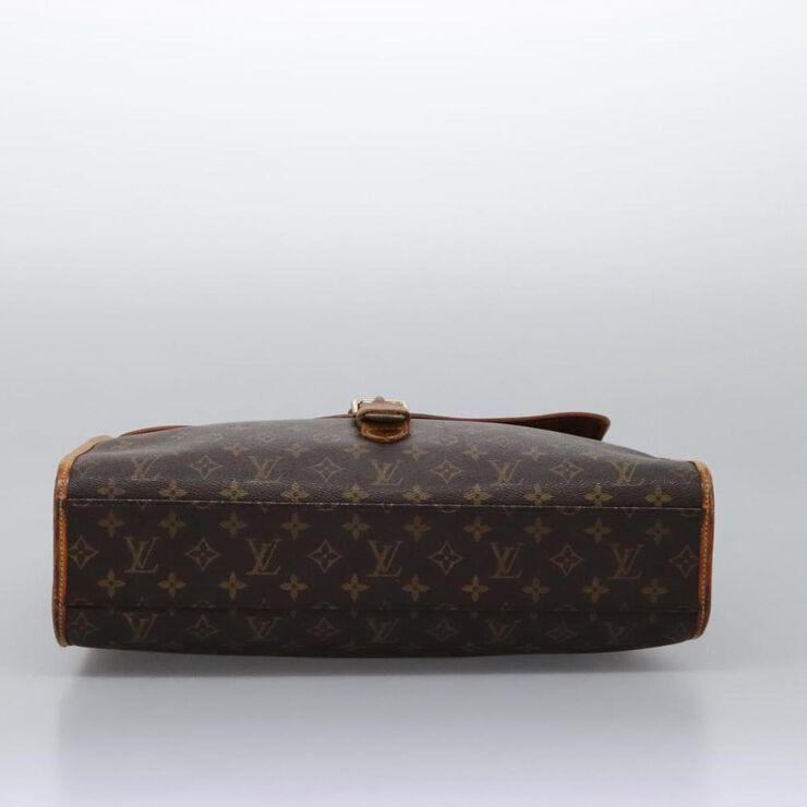 Louis Vuitton Beverly