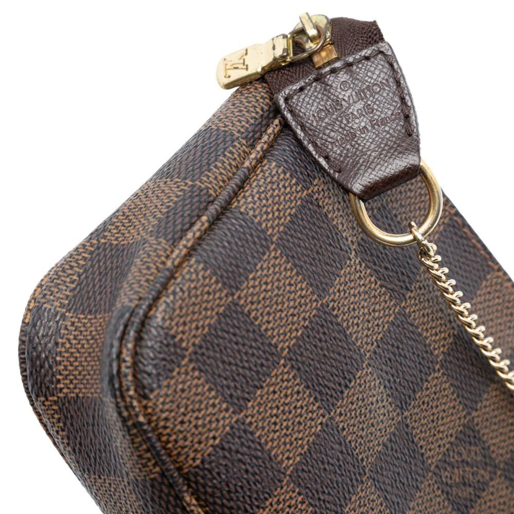 Louis Vuitton Pochette Accessoires