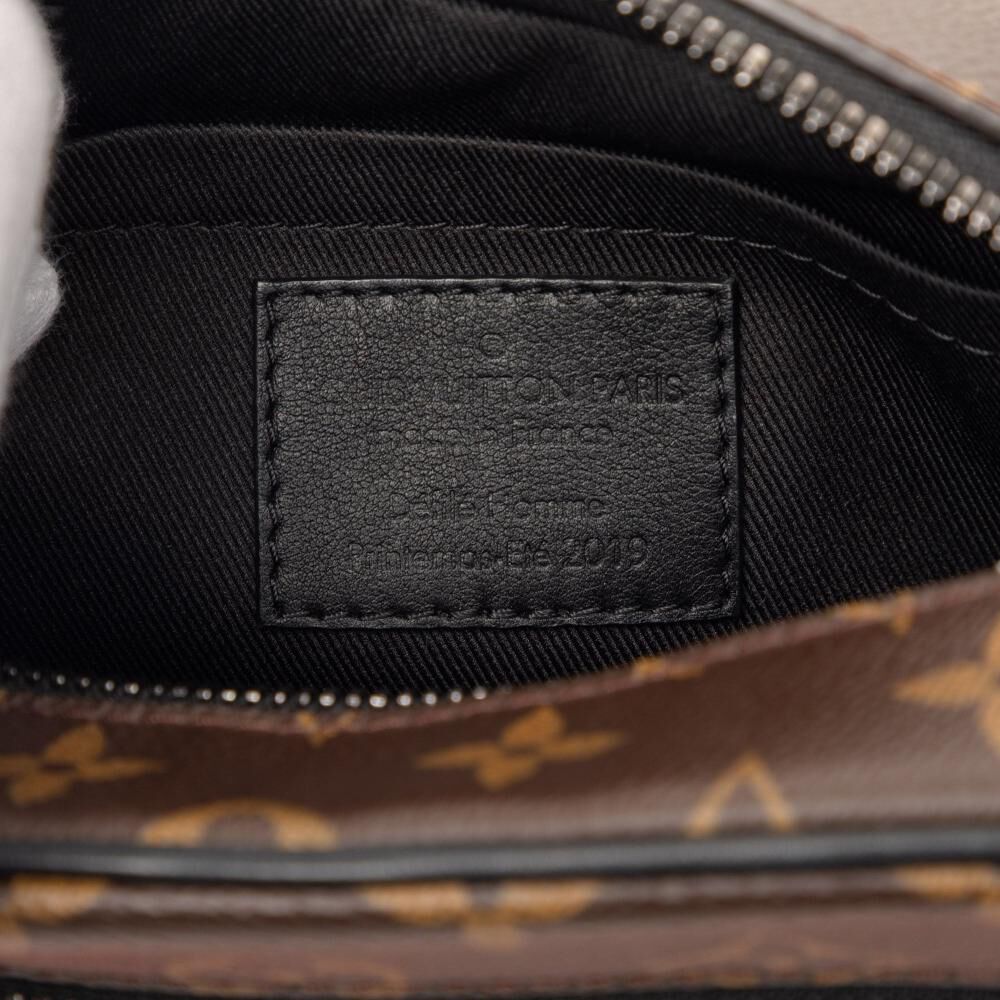 Louis Vuitton Shoulder Bags