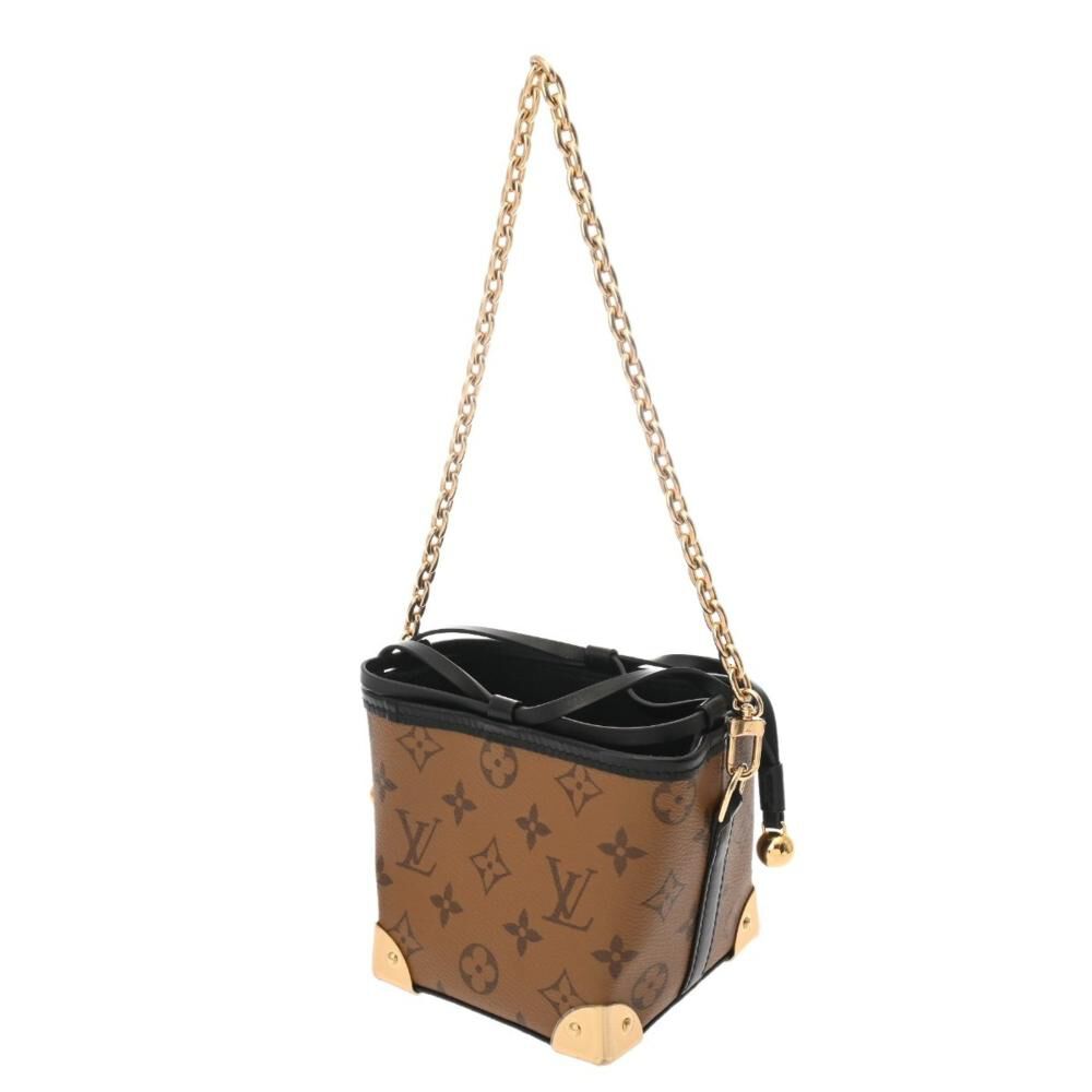 Louis Vuitton Bucket Bag