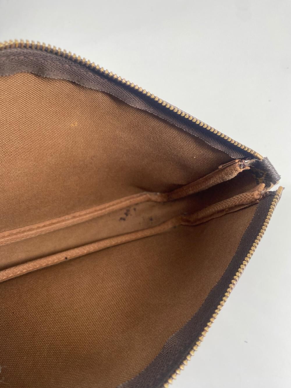 Louis Vuitton Pochette Accessoires