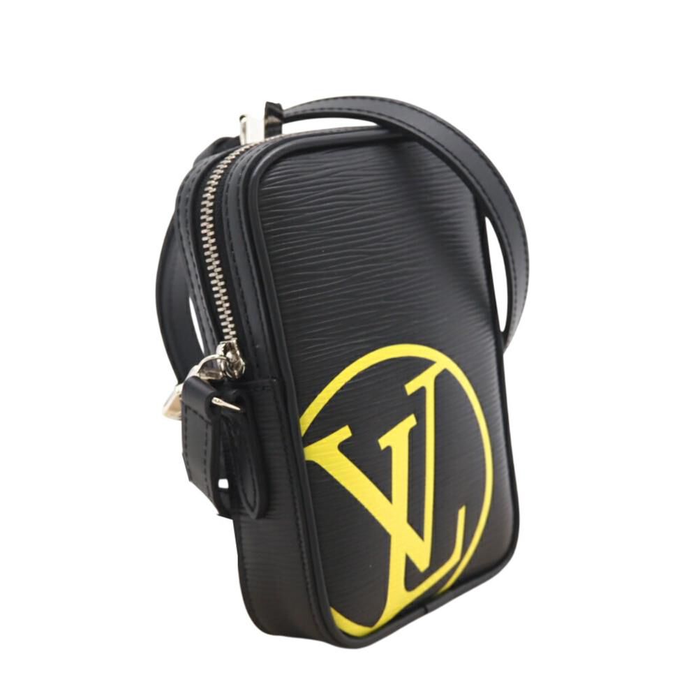 Louis Vuitton Shoulder Bags