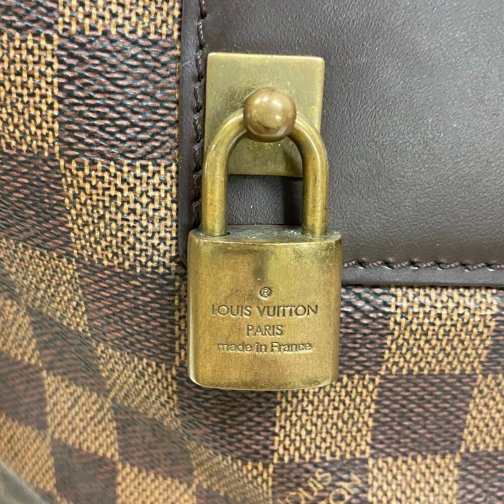 Louis Vuitton Greenwich