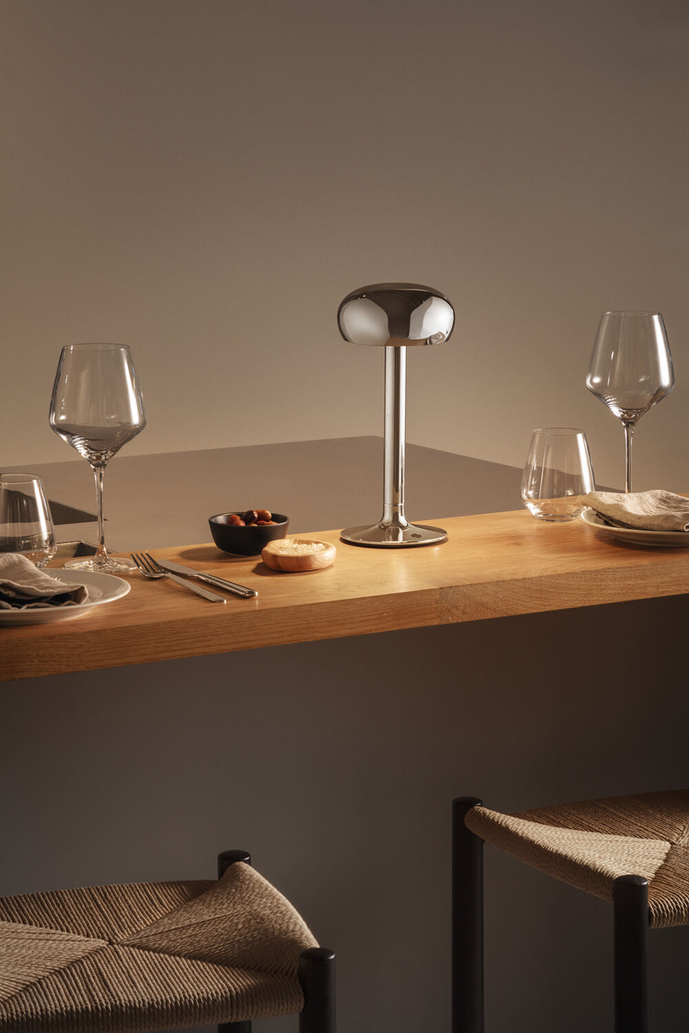 Emendo LED batterilampe Chrome