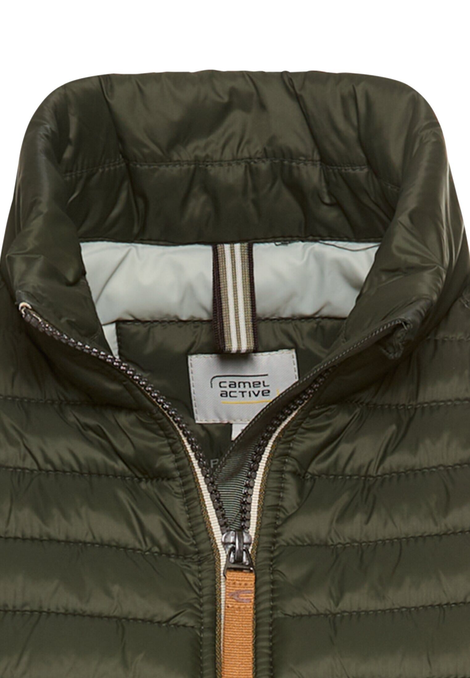 VEST