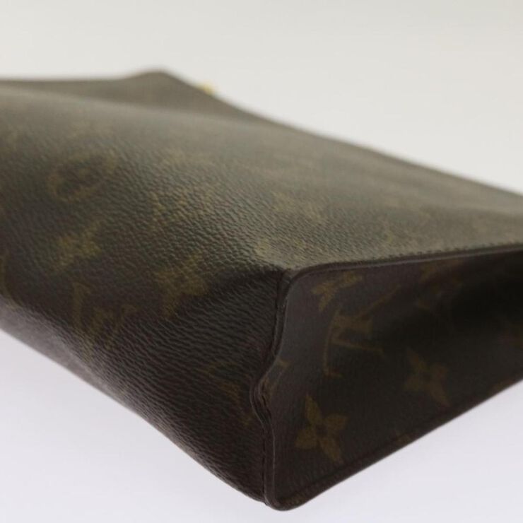 Louis Vuitton Poche Toilette