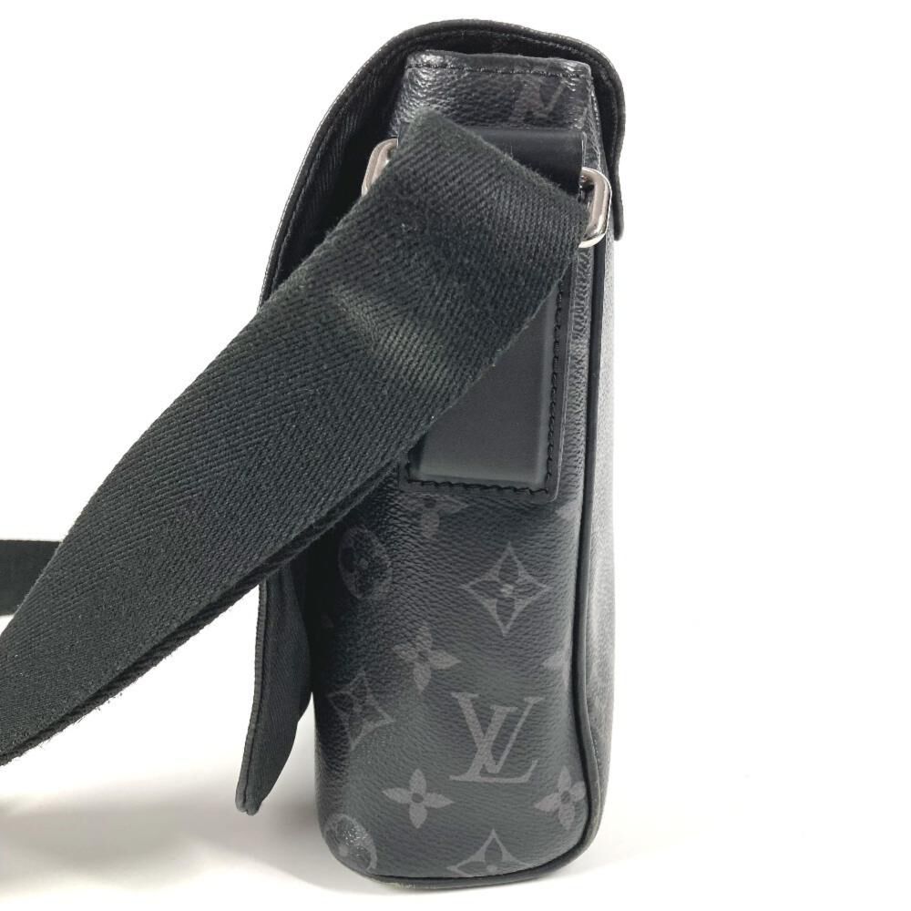 Louis Vuitton Messenger