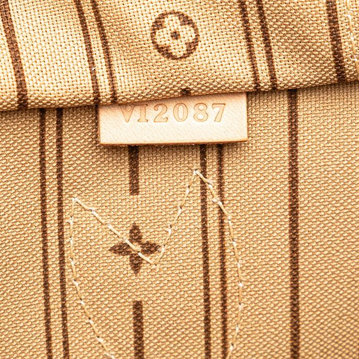 Louis Vuitton Neverfull