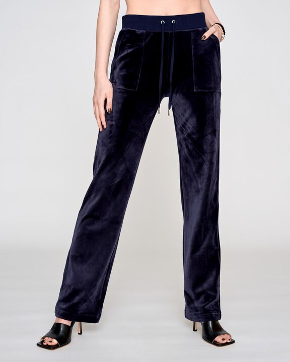 Del Ray Classic Velour Pant Pocket Design