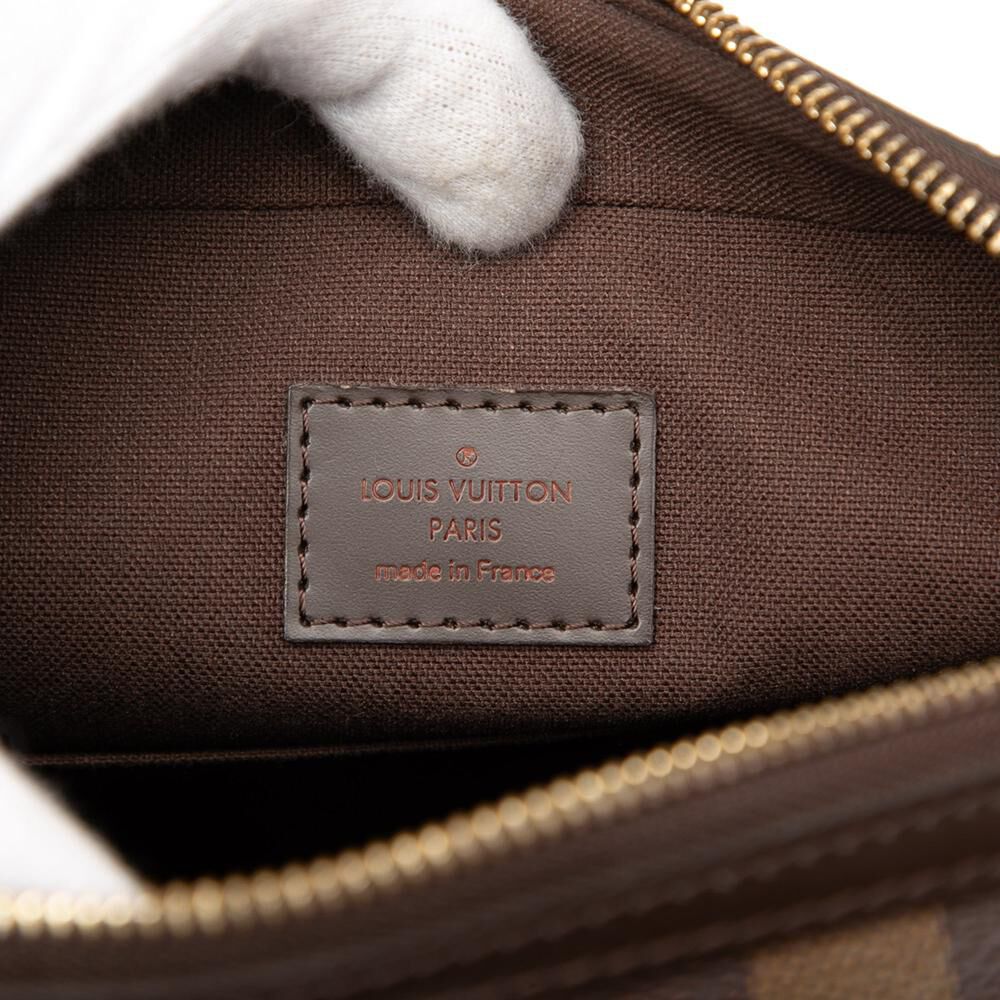 Louis Vuitton Beaubourg