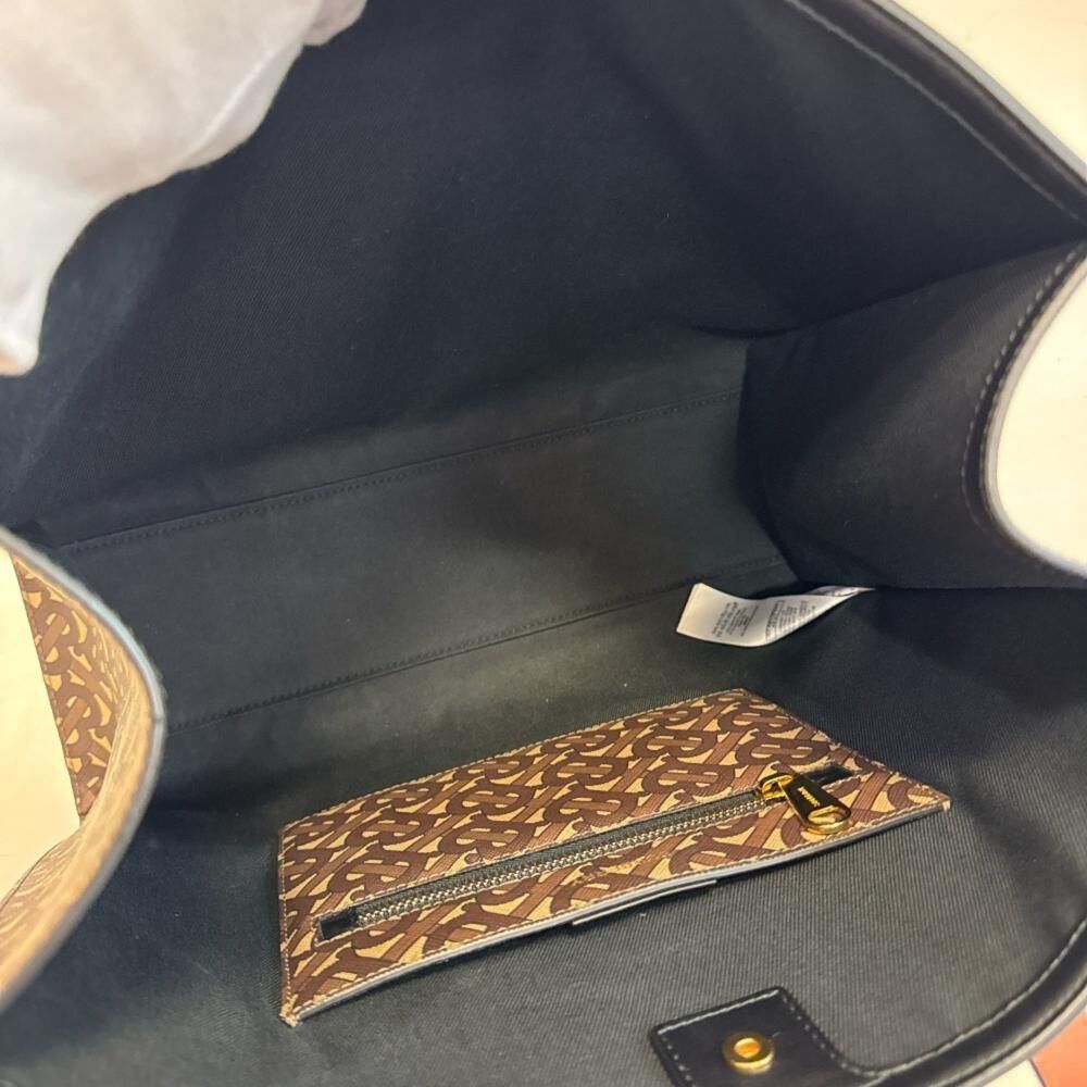 Burberry Tote