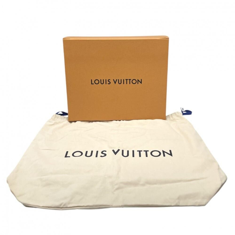 Louis Vuitton Palm Springs