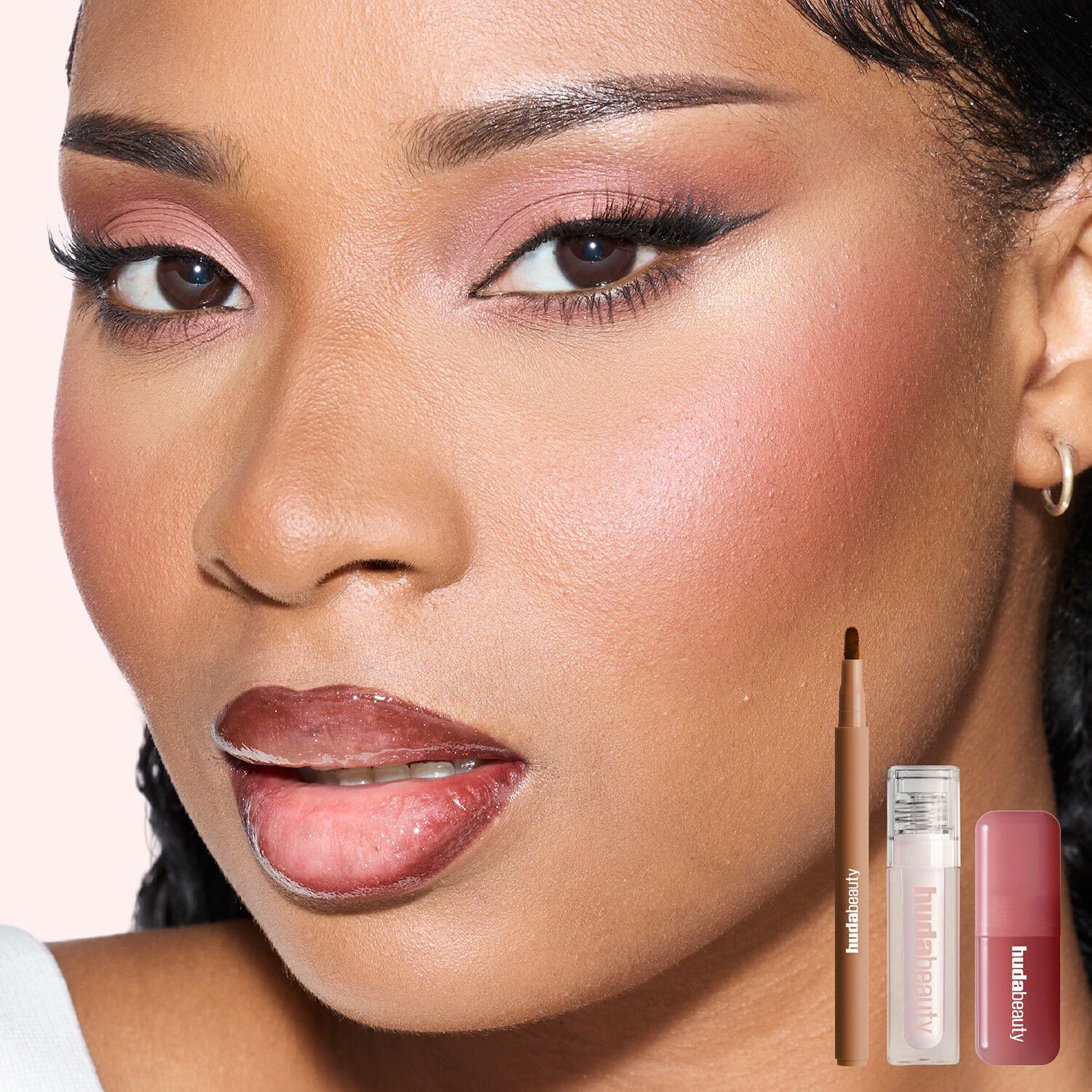 Lip & Cheek Blushed Nudes Kit  makeupset