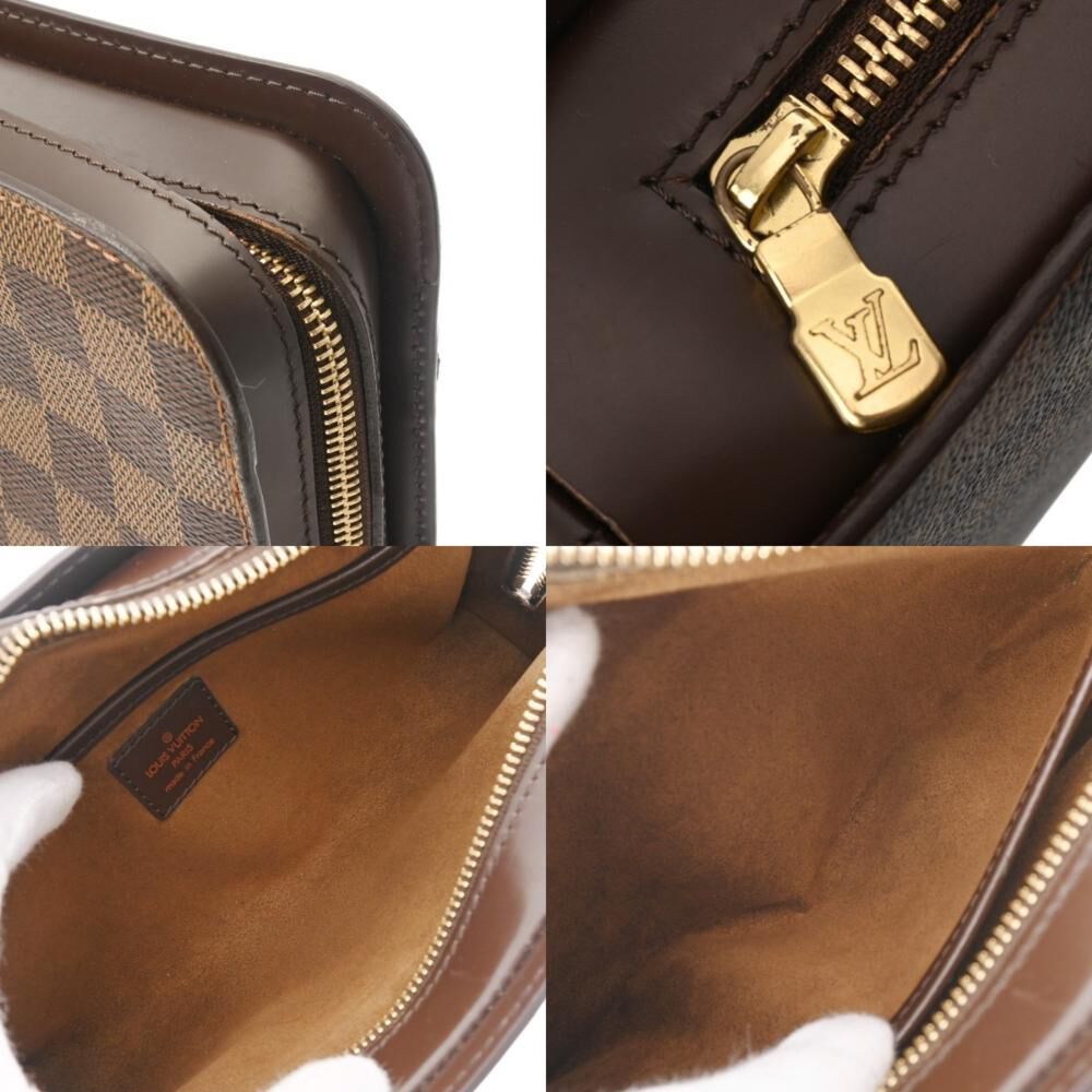 Louis Vuitton Clutch