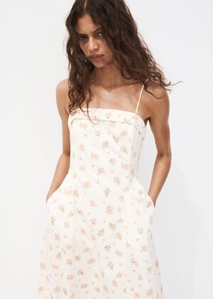 Floral-print flared dress
