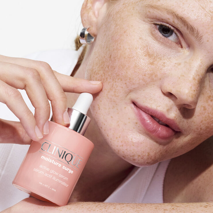 Moisture Surge Active Glow Serum