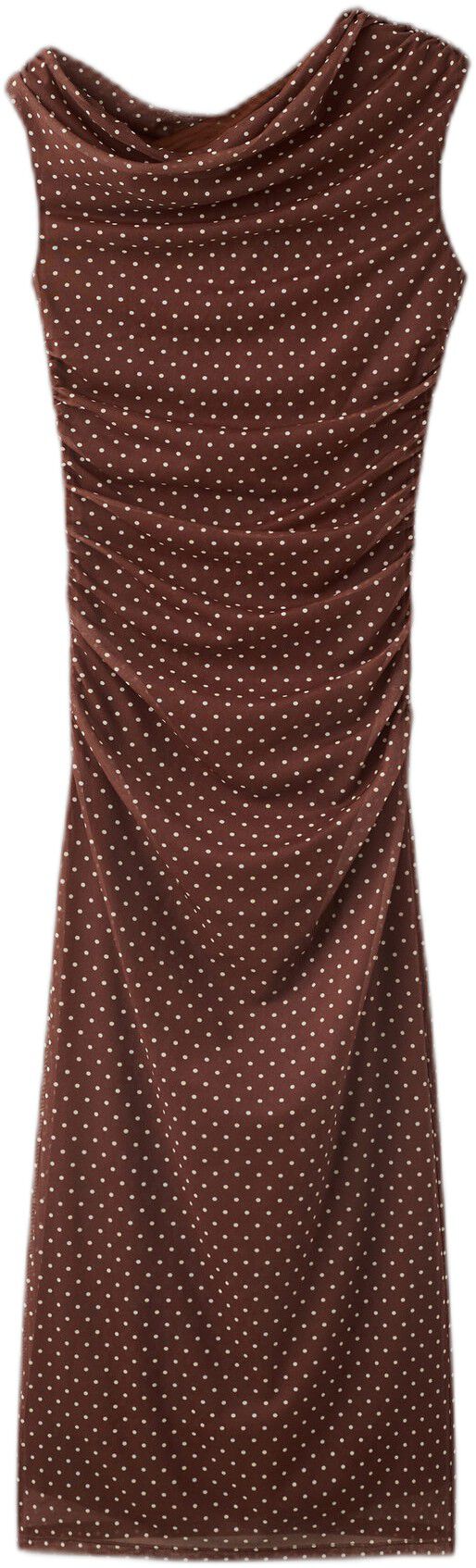 Fitted polka dot midi dress