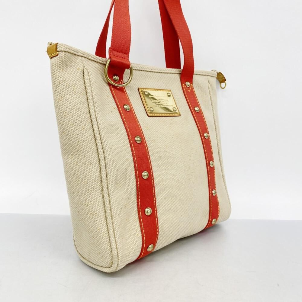 Louis Vuitton Antigua