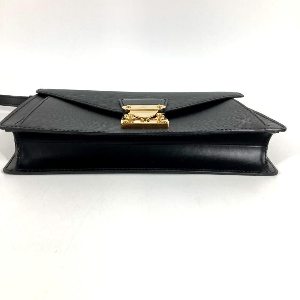 Louis Vuitton Clutch