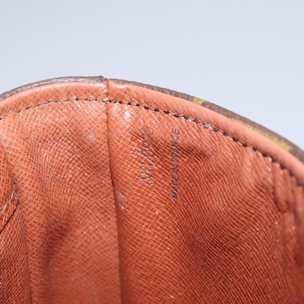 Louis Vuitton Chantilly