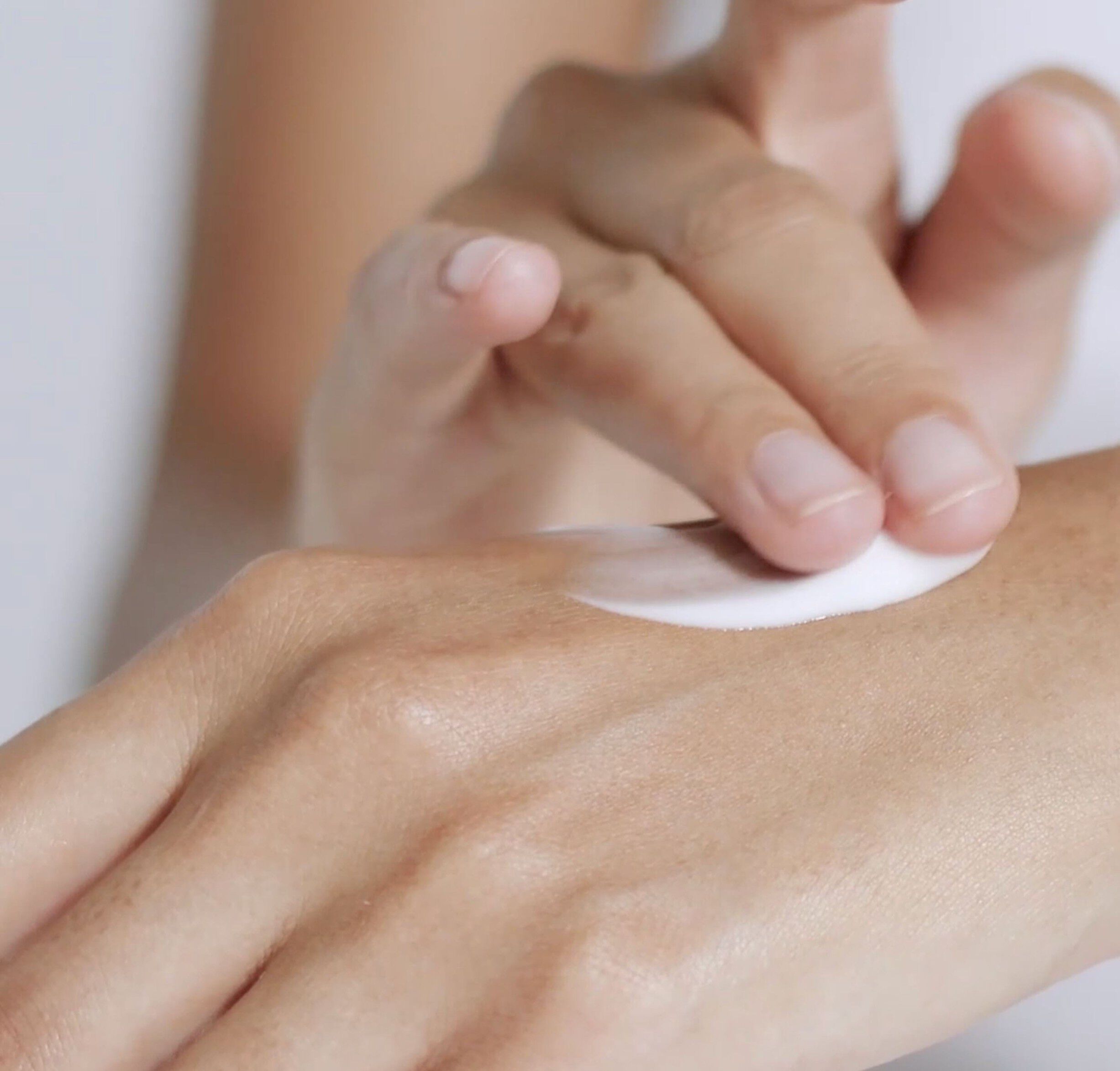 Protect+ Cleansing Milk Fragrance Free