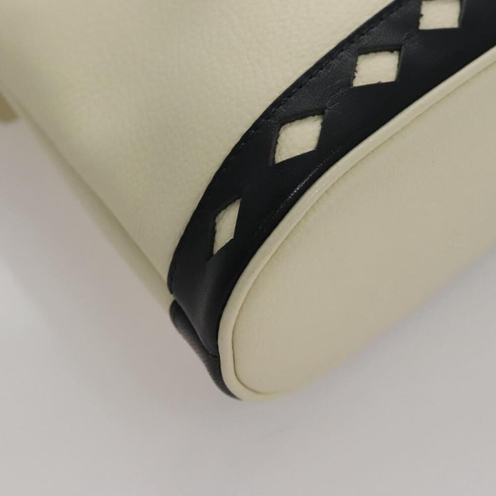 Yves Saint Laurent Handbag