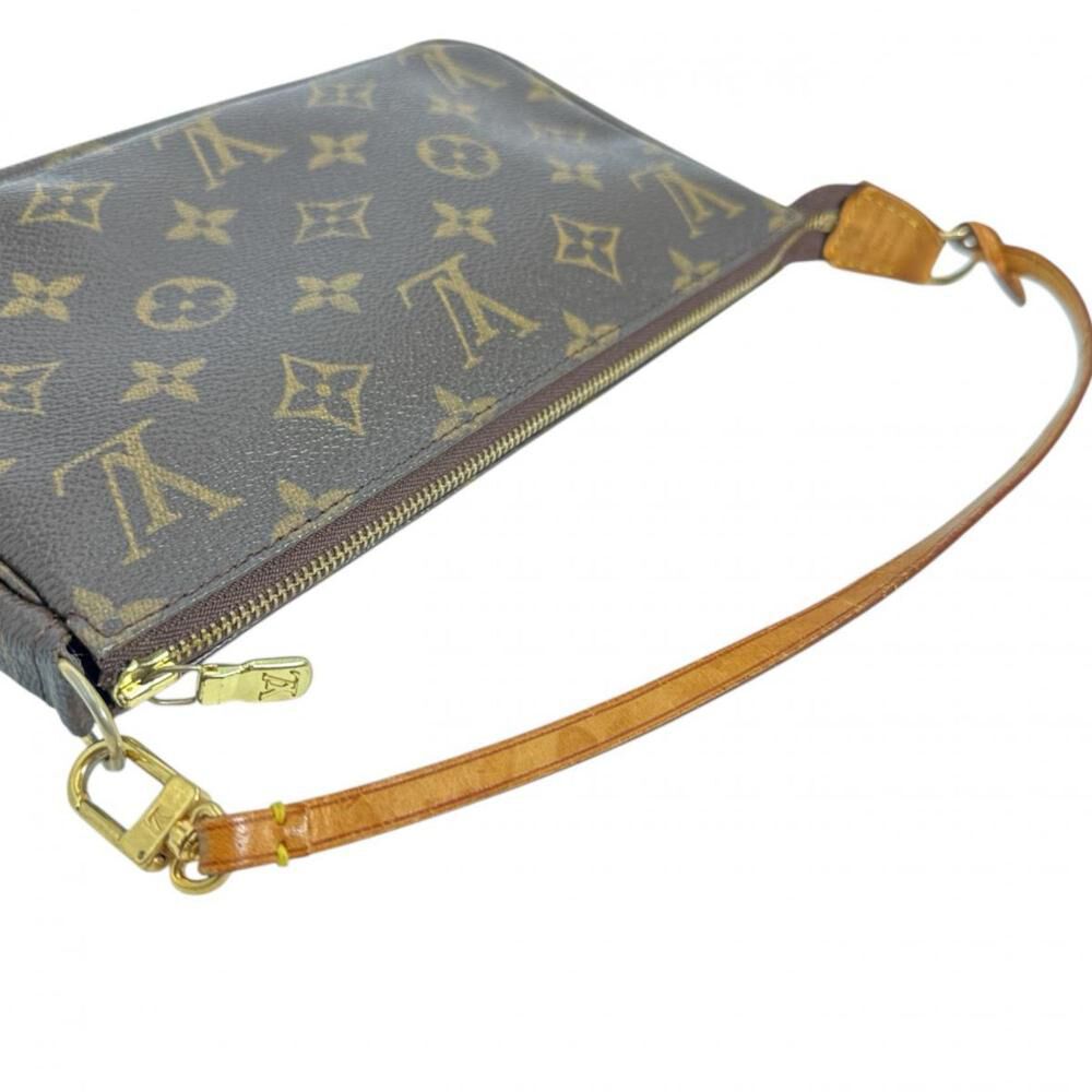 Louis Vuitton Pochette Accessoires