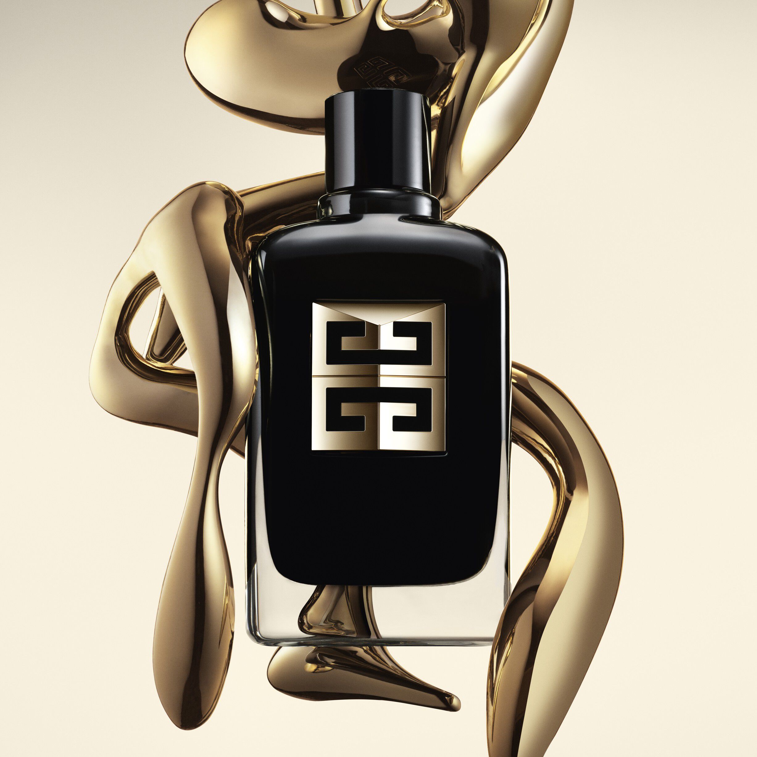 Gentleman Society Ambr&eacute;e Eau De Parfum