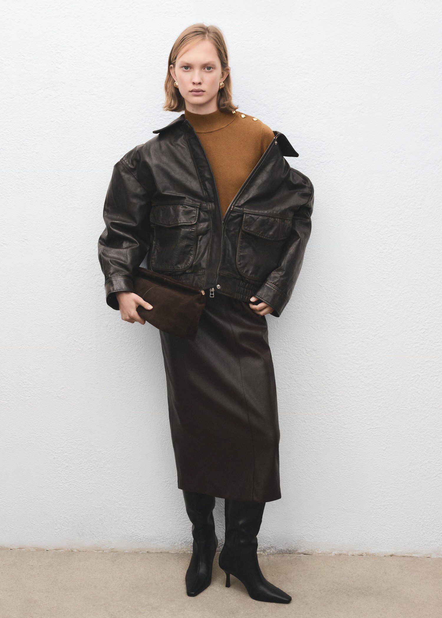 Perkins-neck sweater with button