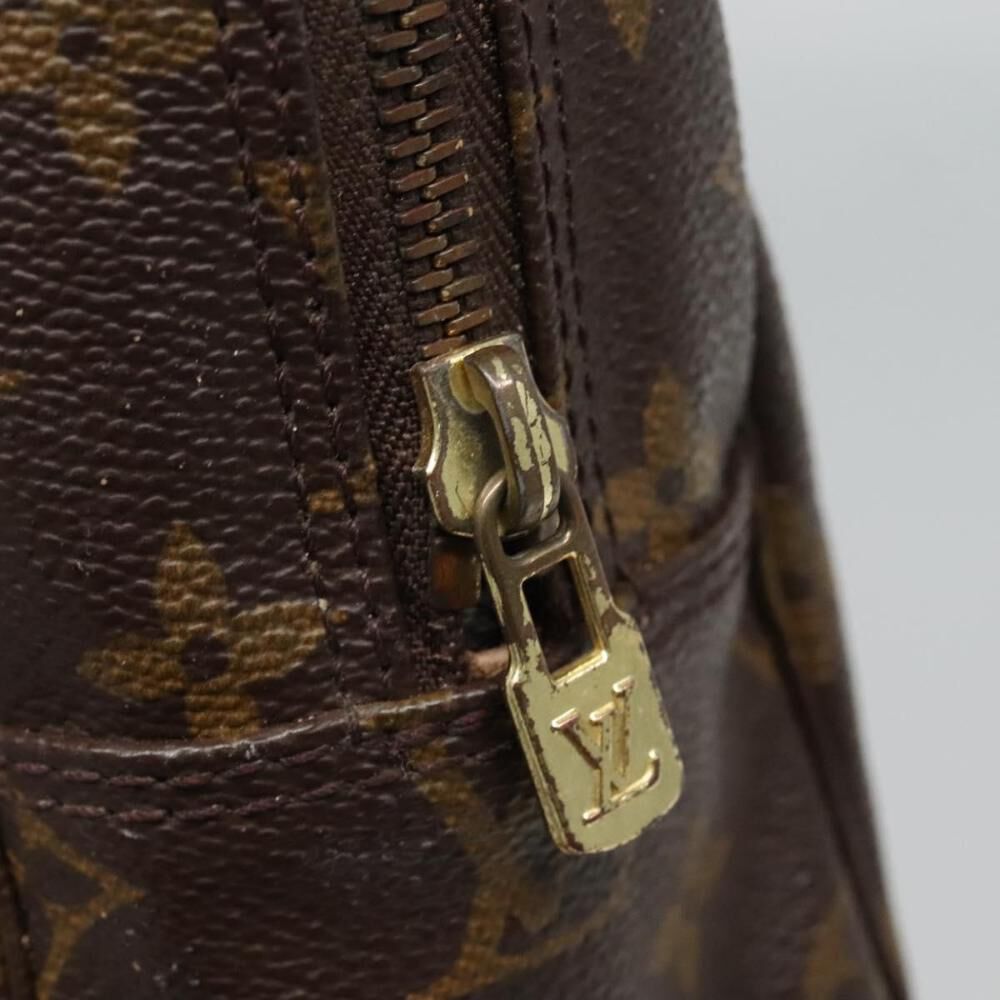 Louis Vuitton Trousse Toilette