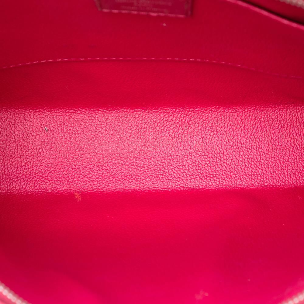 Louis Vuitton Poche Toilette