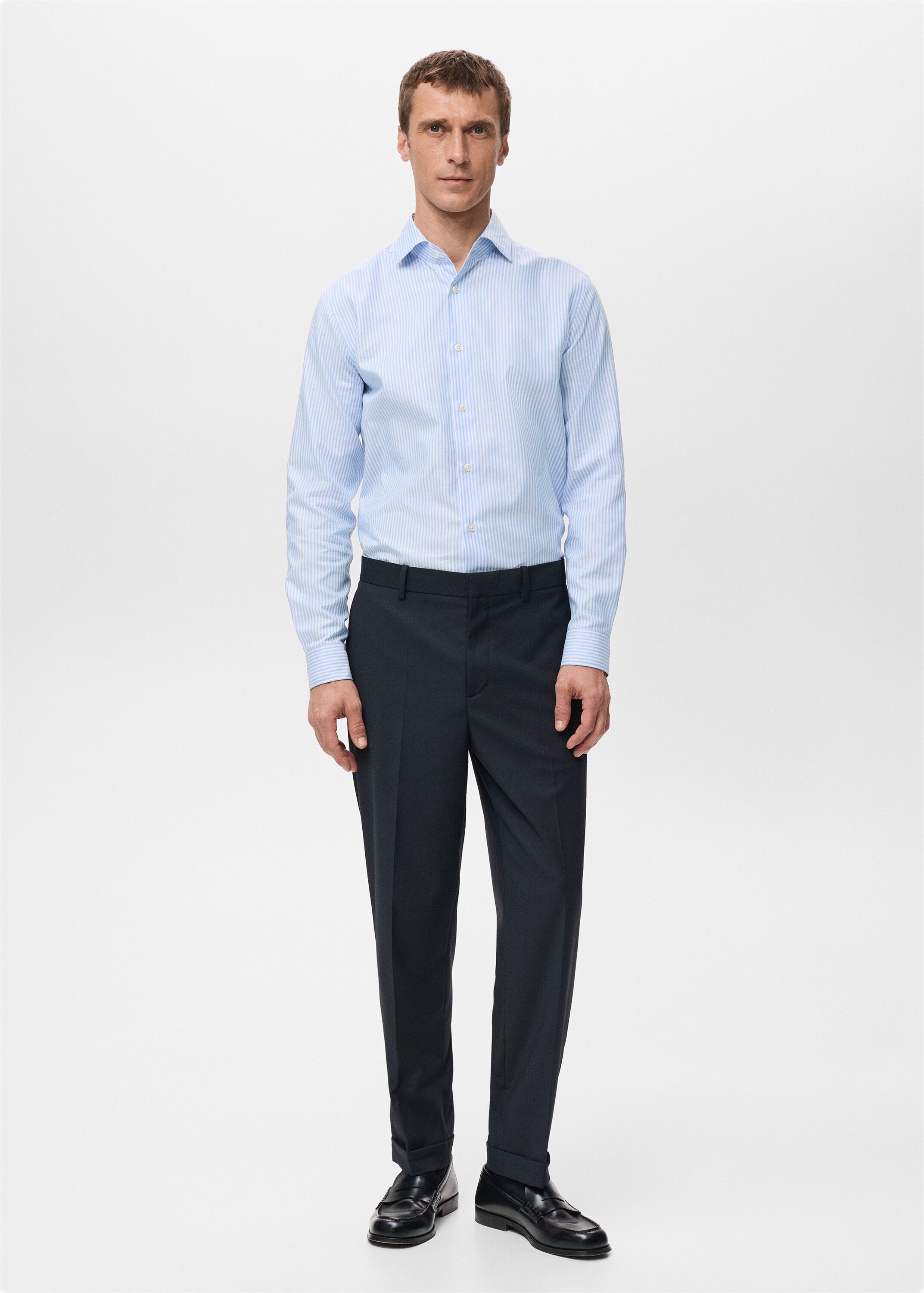 100% cotton slim-fit striped shirt