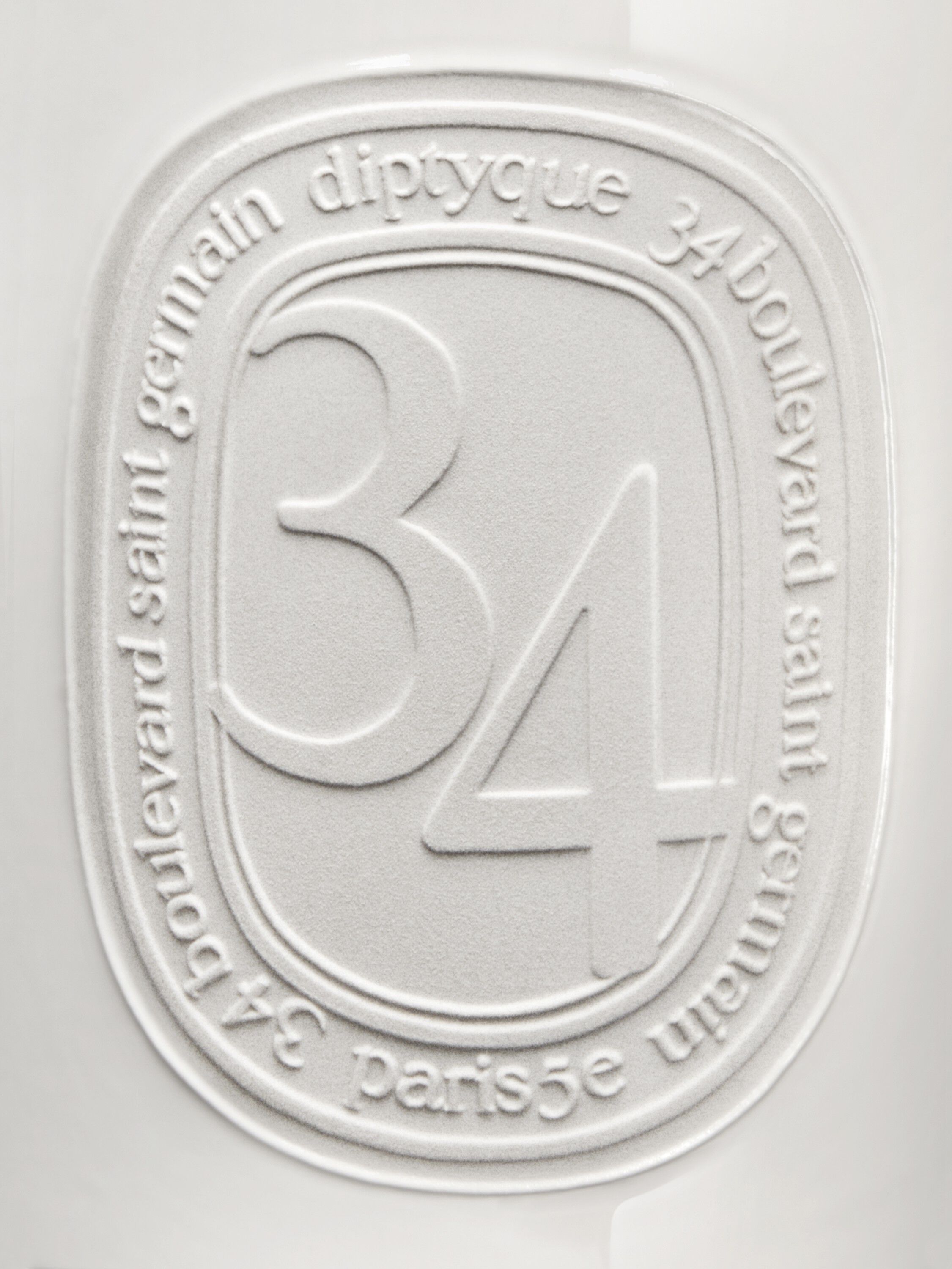 Giant candle 34B 1500 g / 51,3 oz