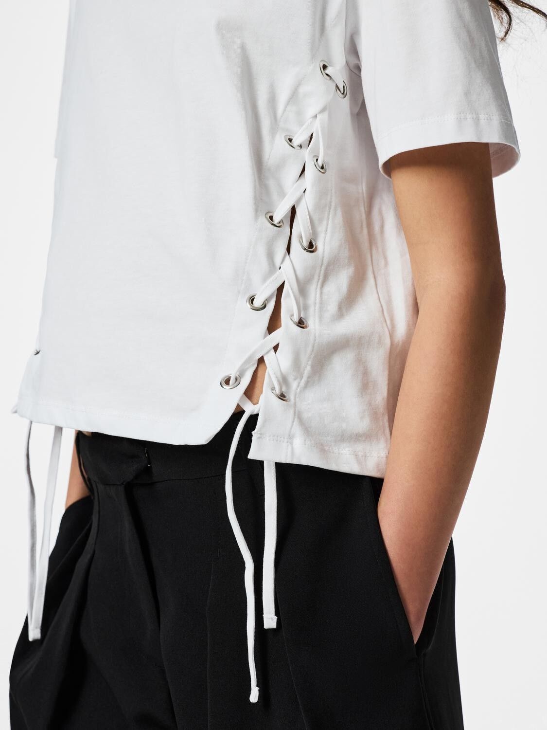 Pcfenja Ss Tie Detail T-Shirt Jsr D2D Pp